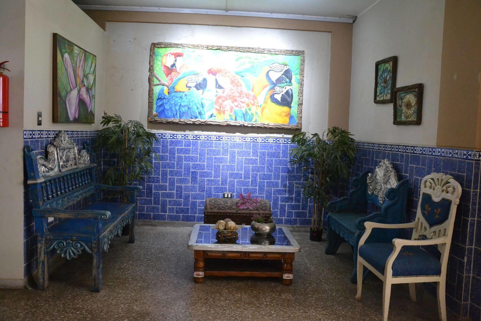 Hotel Suyox Tarapoto Exterior photo